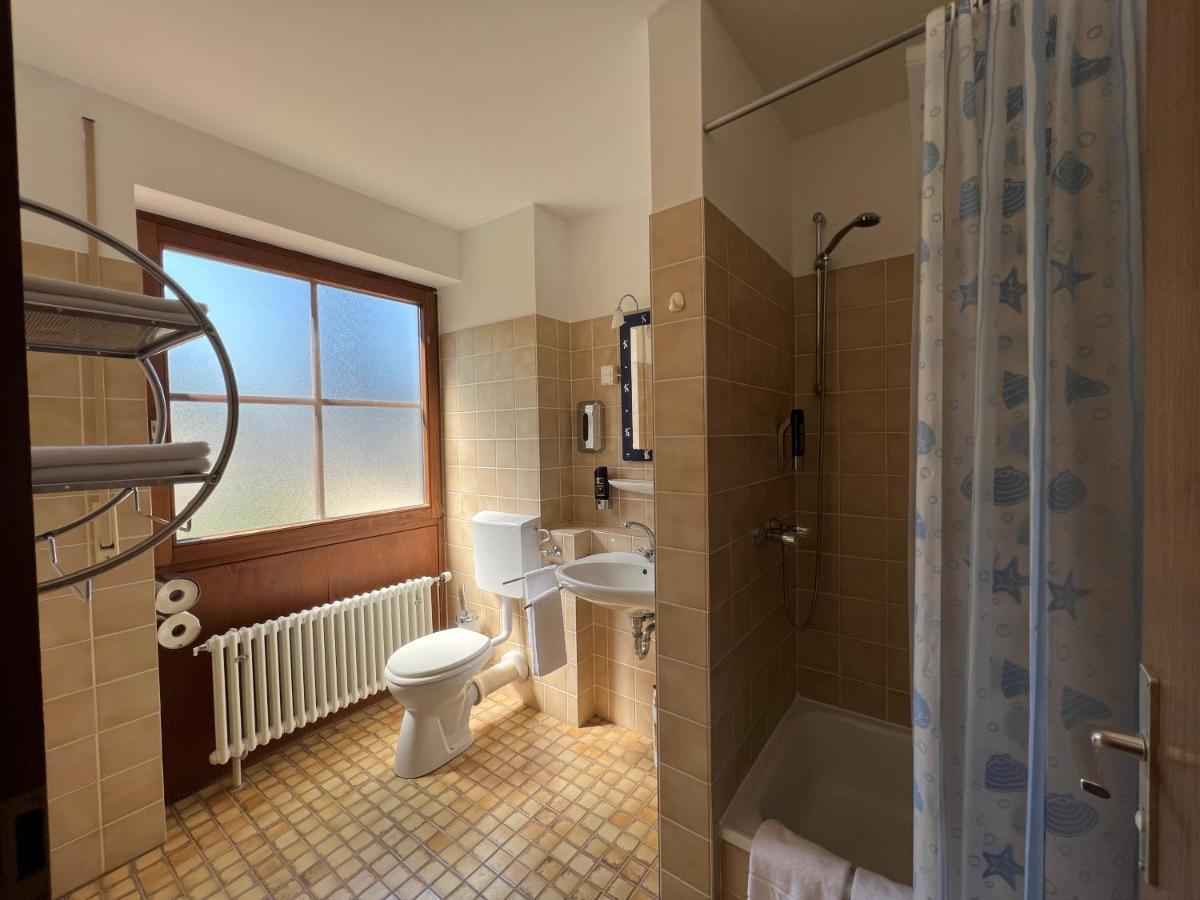Hotel-Gasthof Deutschmeister Donauwörth Dış mekan fotoğraf