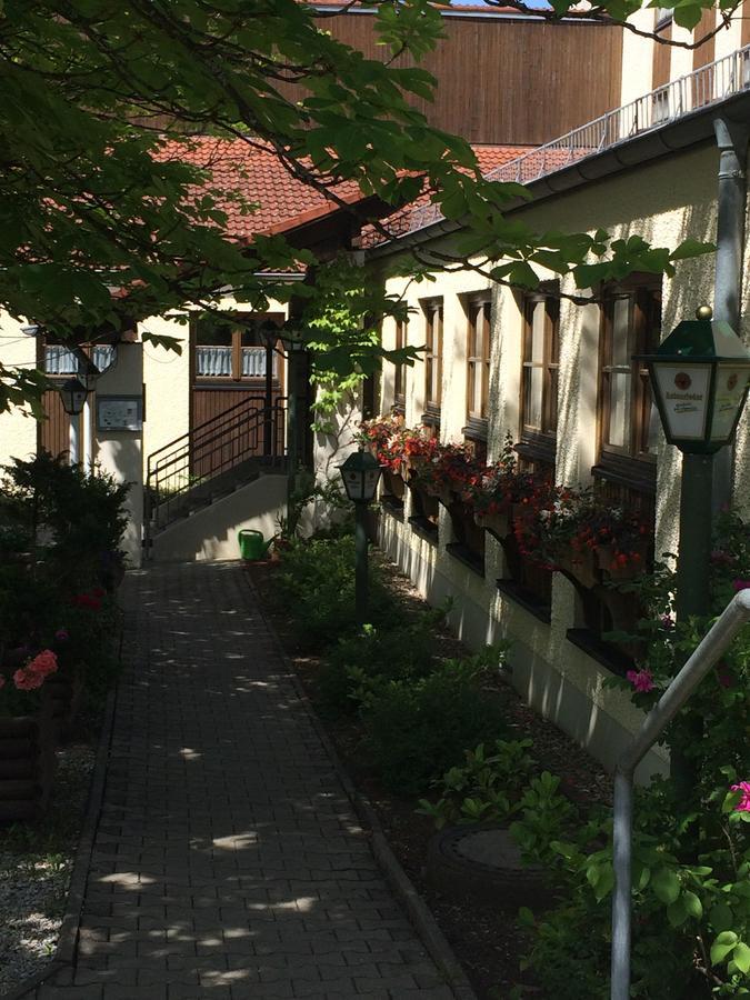 Hotel-Gasthof Deutschmeister Donauwörth Dış mekan fotoğraf